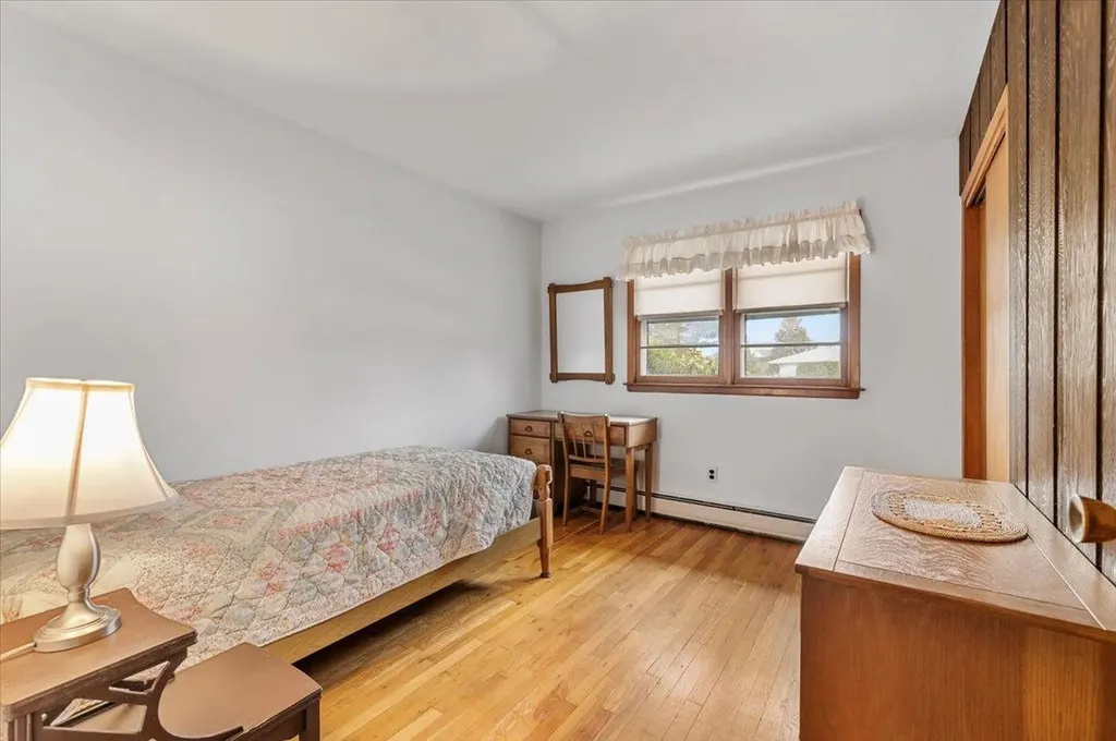 18 Troscher Lane Bethpage NY 11714