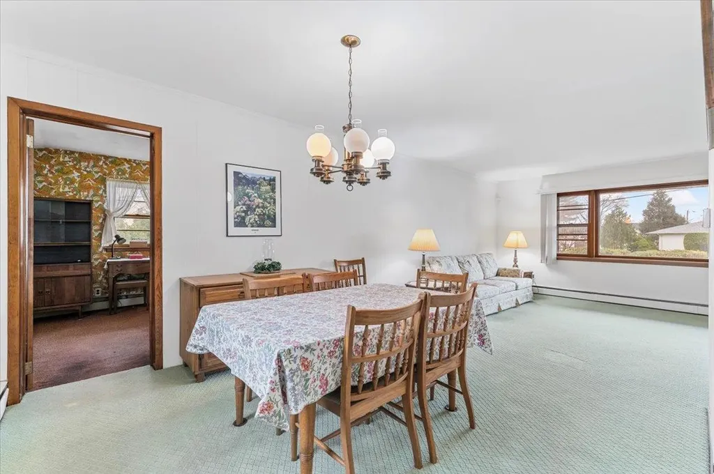 18 Troscher Lane Bethpage NY 11714