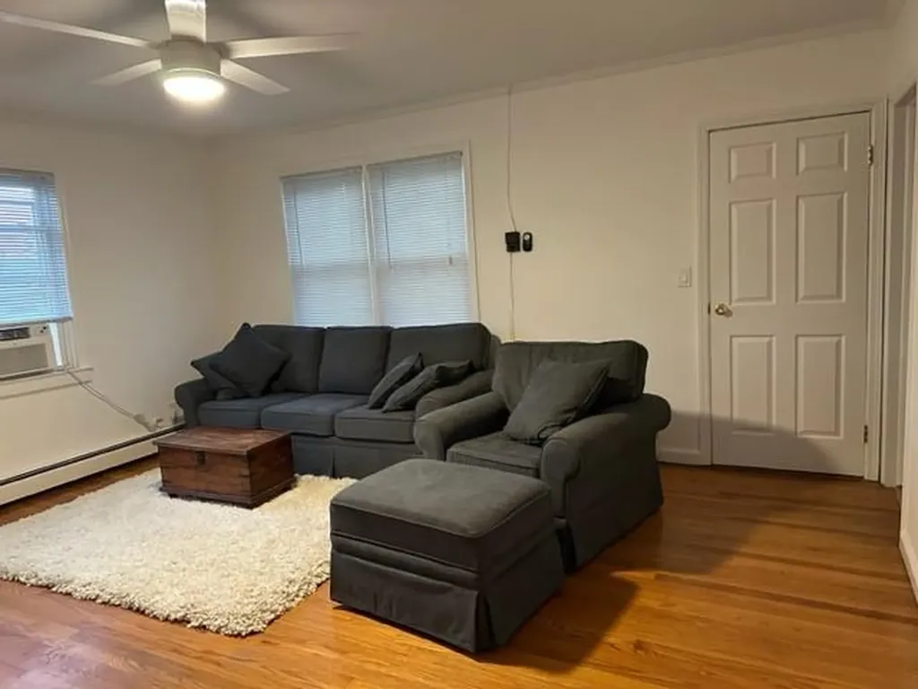 235 Evergreen Avenue Bethpage NY 11714