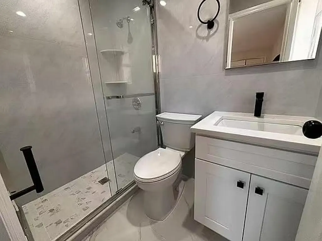 16515 65th Avenue Fresh Meadows NY 11365