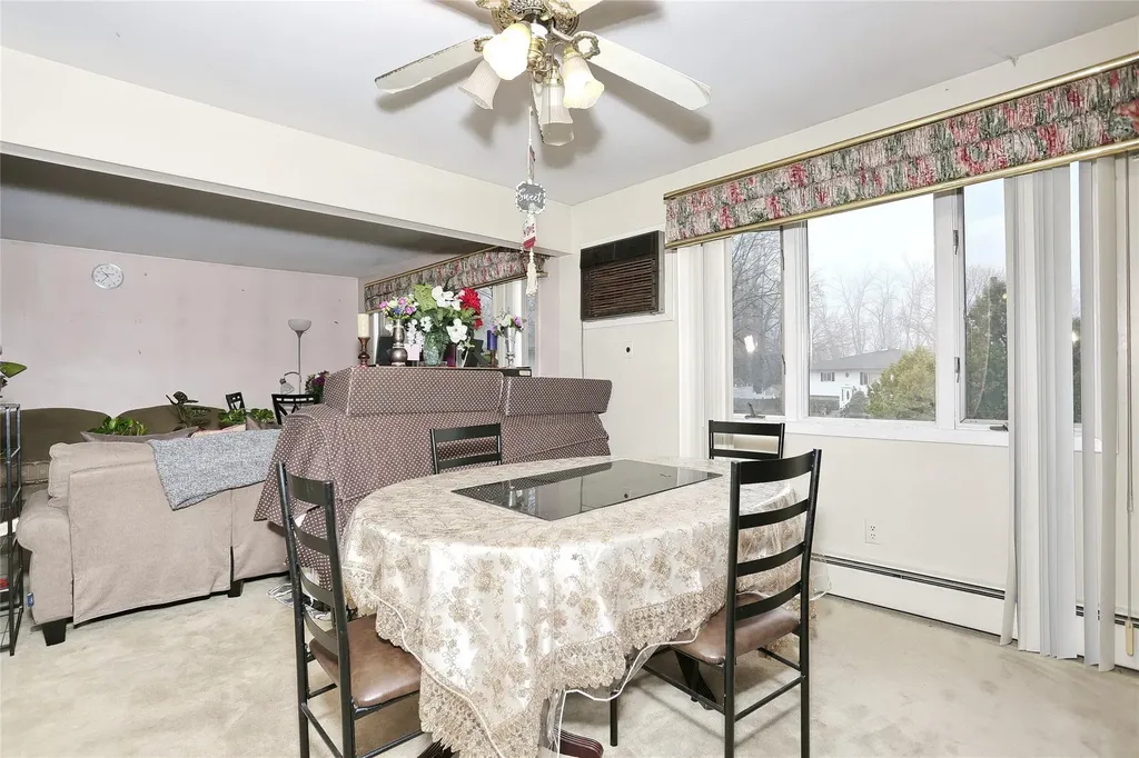 17 Phyllis Drive Pomona NY 10970