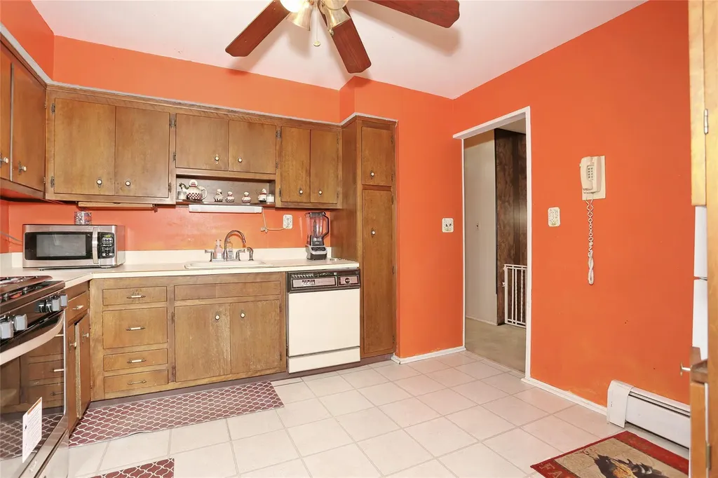 17 Phyllis Drive Pomona NY 10970