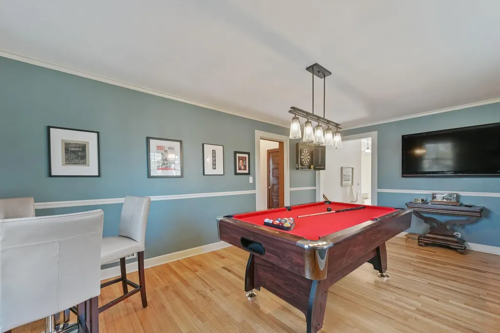 242 Melbourne Avenue Mamaroneck NY 10543