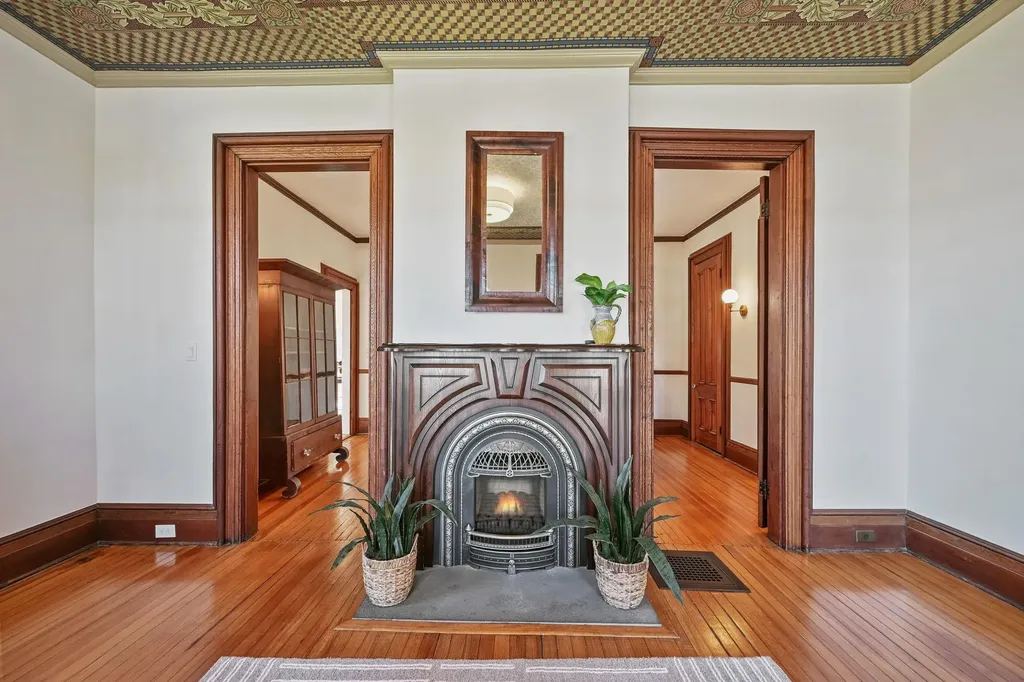 242 Melbourne Avenue Mamaroneck NY 10543