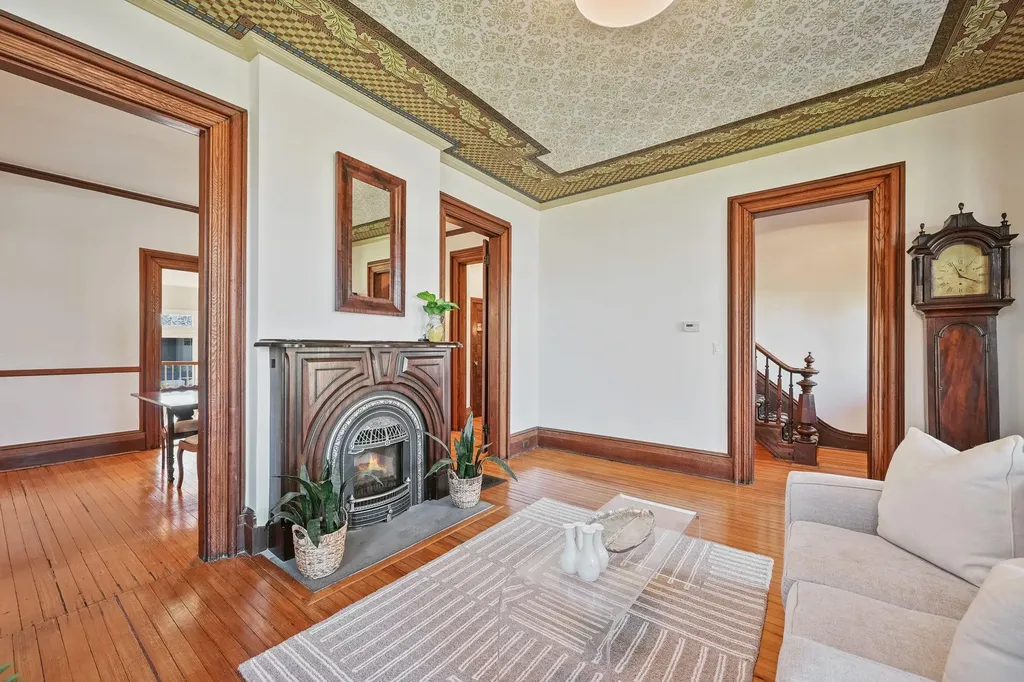242 Melbourne Avenue Mamaroneck NY 10543