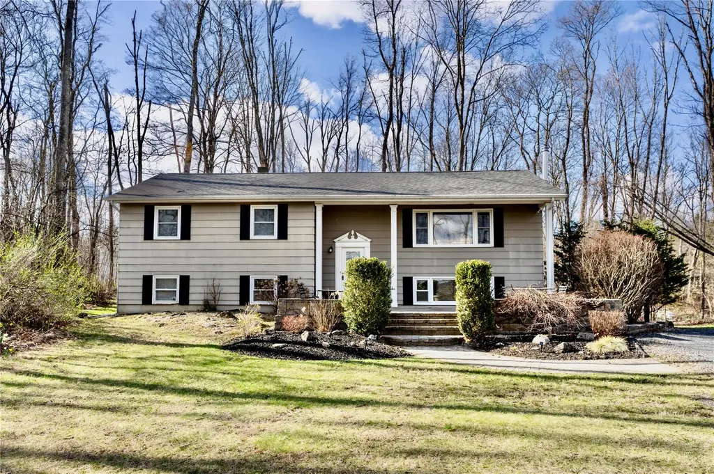 17 Ackerman Road Warwick NY 10990