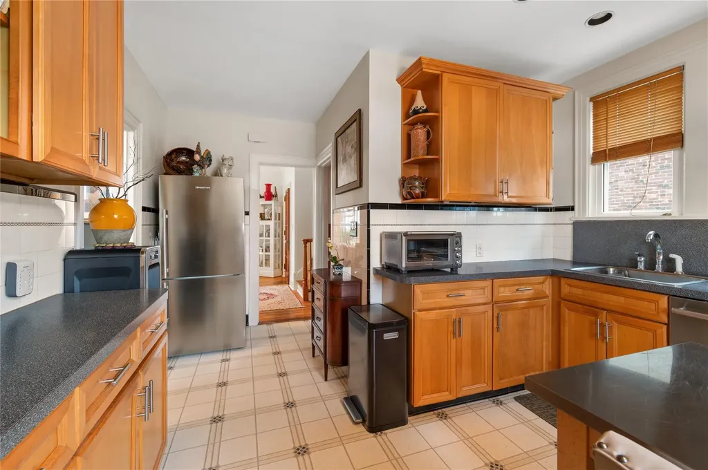 320 Bellevue Avenue Yonkers NY 10703