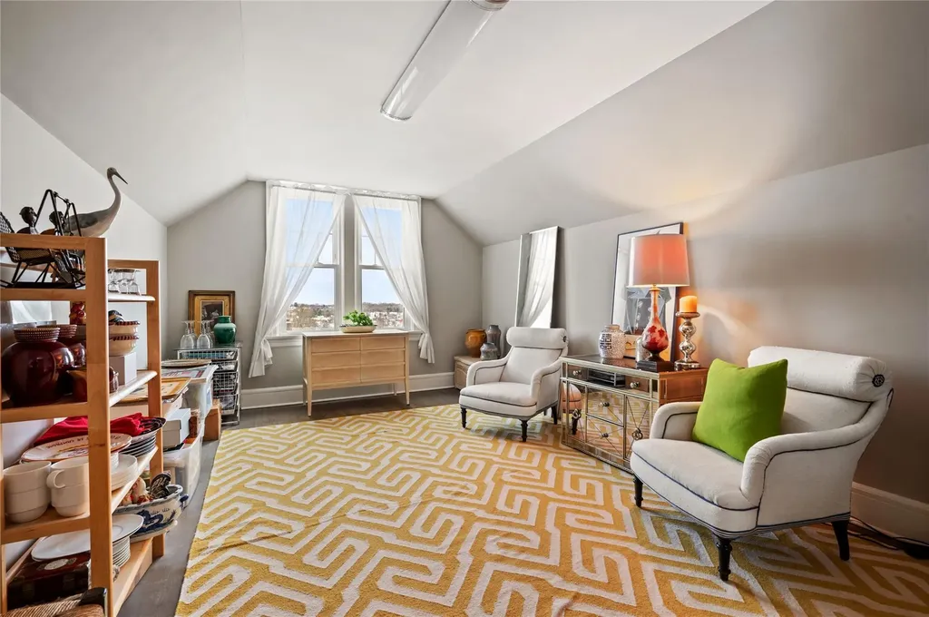 320 Bellevue Avenue Yonkers NY 10703