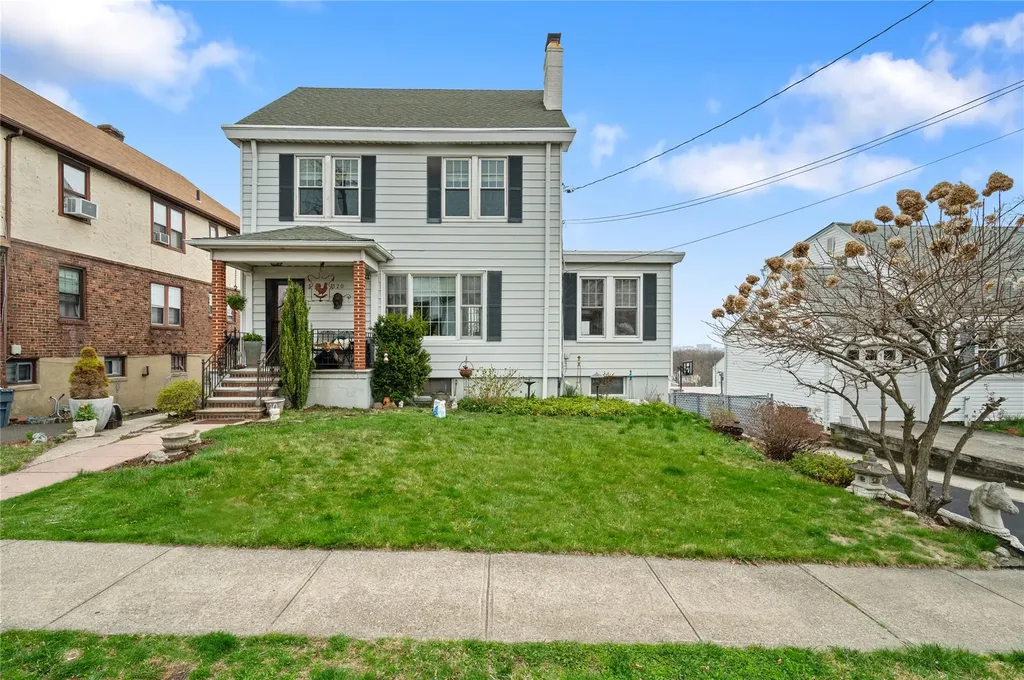 320 Bellevue Avenue Yonkers NY 10703
