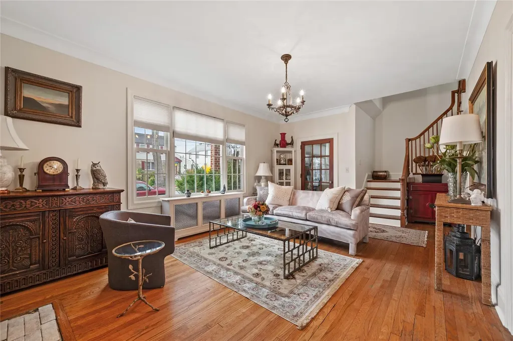 320 Bellevue Avenue Yonkers NY 10703