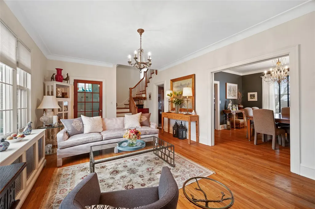 320 Bellevue Avenue Yonkers NY 10703
