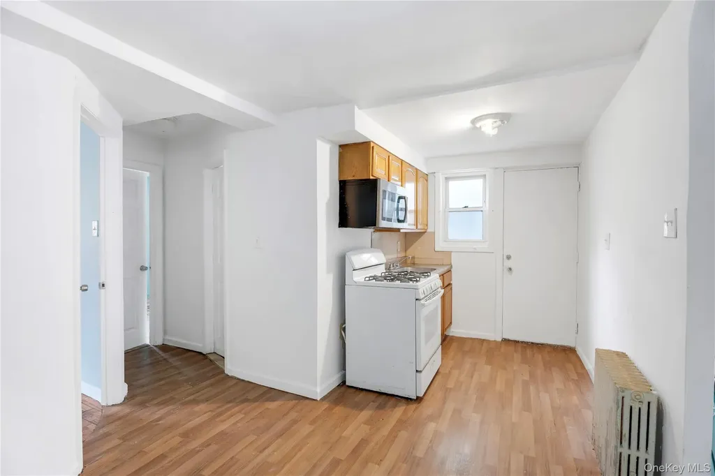3701 Neptune Avenue Brooklyn NY 11224