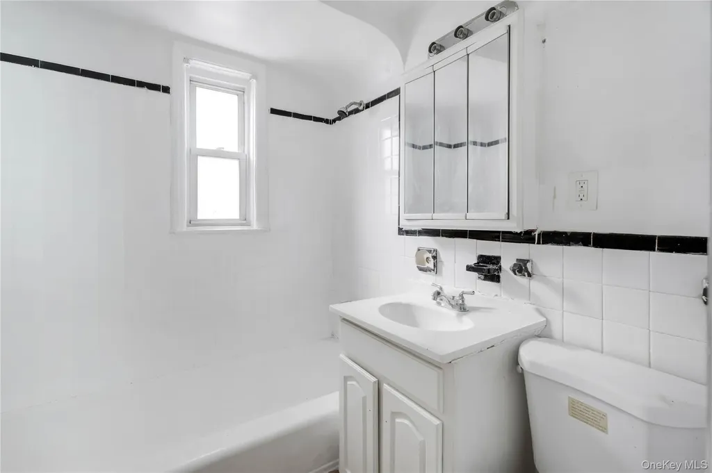 3701 Neptune Avenue Brooklyn NY 11224