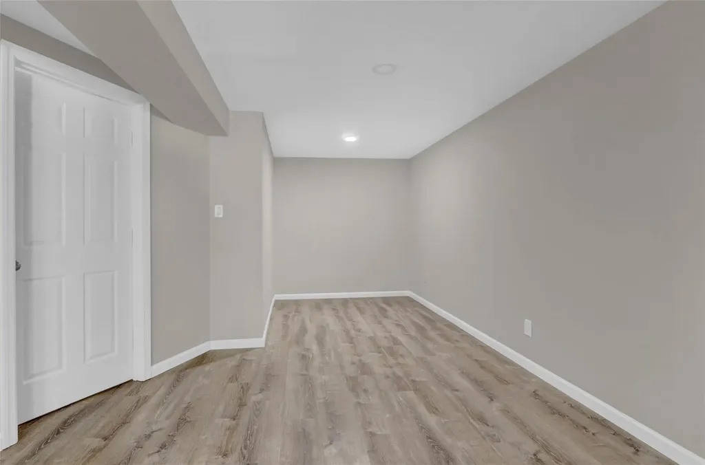 655 E 85th Street Brooklyn NY 11236