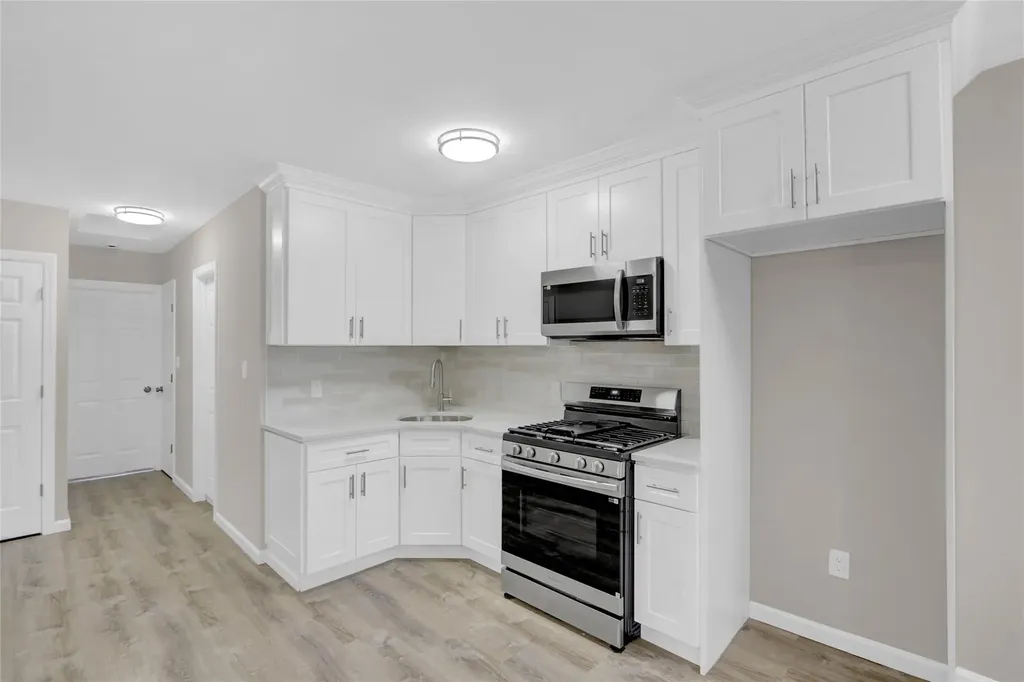 655 E 85th Street Brooklyn NY 11236