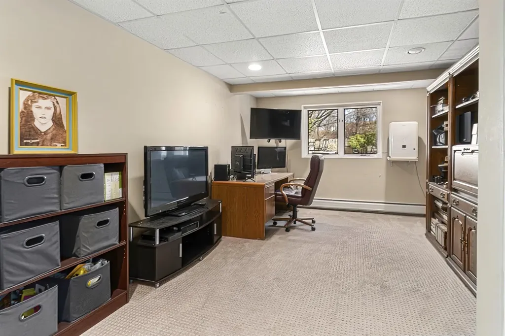 8 Wedge Way Suffern NY 10901