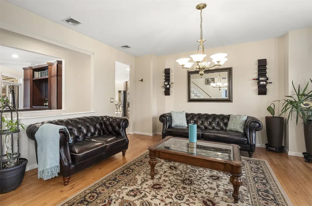 8 Wedge Way Suffern NY 10901