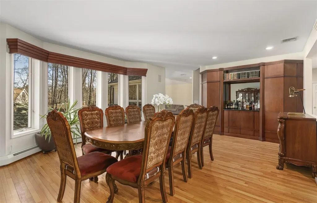 8 Wedge Way Suffern NY 10901