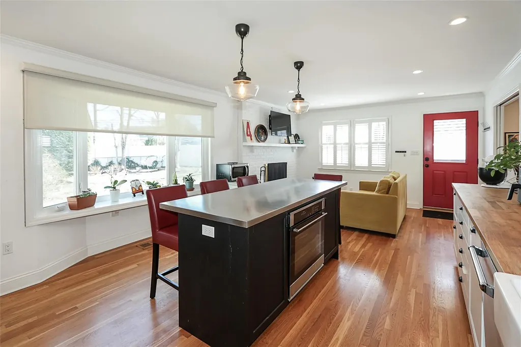 1 Underhill Avenue Syosset NY 11791