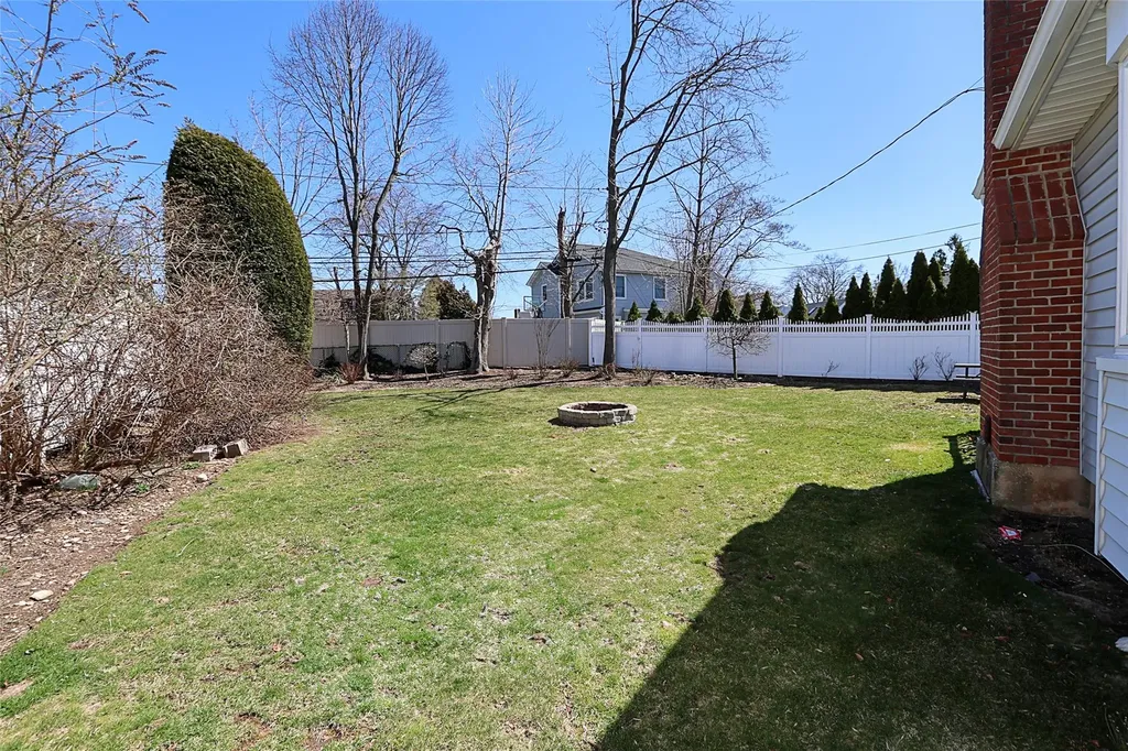 1 Underhill Avenue Syosset NY 11791