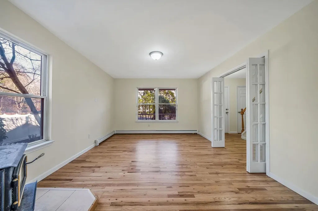 30 Washington Avenue Mastic Beach NY 11951