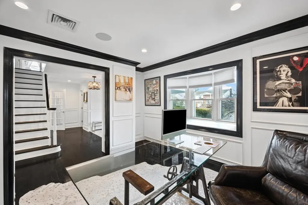 11 Mariners Circle West Islip NY 11795