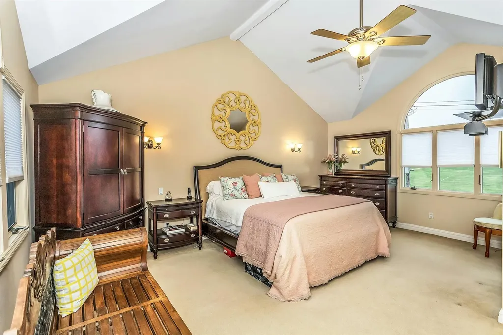 12 Ceil Place Bethpage NY 11714