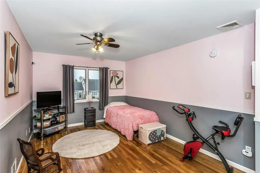 12 Ceil Place Bethpage NY 11714