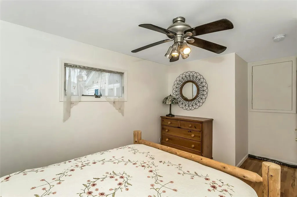 12 Ceil Place Bethpage NY 11714