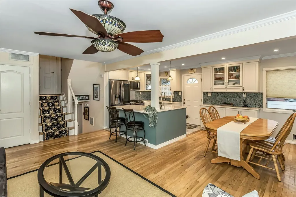 12 Ceil Place Bethpage NY 11714