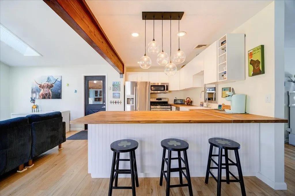 18 Verplanck Avenue Beacon NY 12508