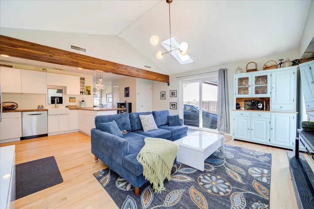 18 Verplanck Avenue Beacon NY 12508