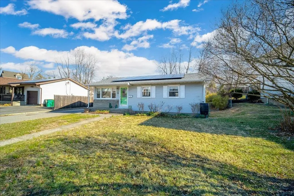 18 Verplanck Avenue Beacon NY 12508