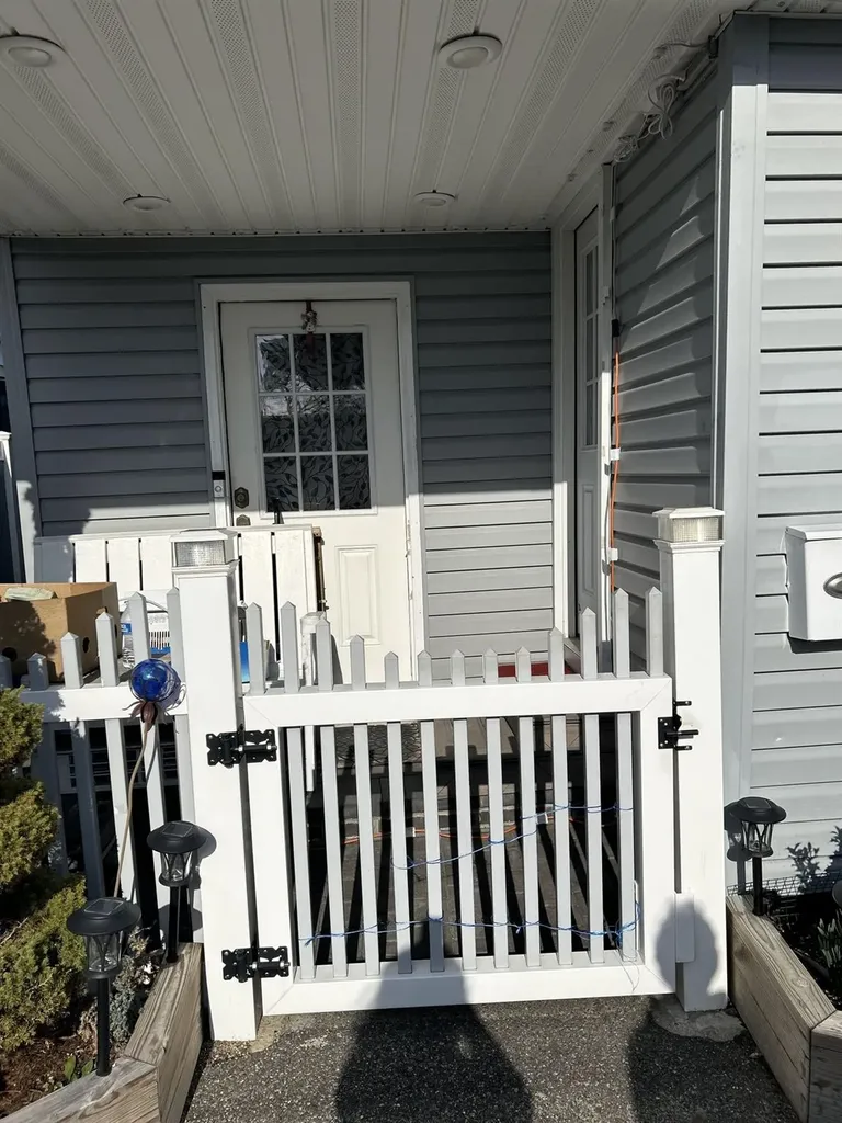 19 Mobile Drive Bay Shore NY 11706