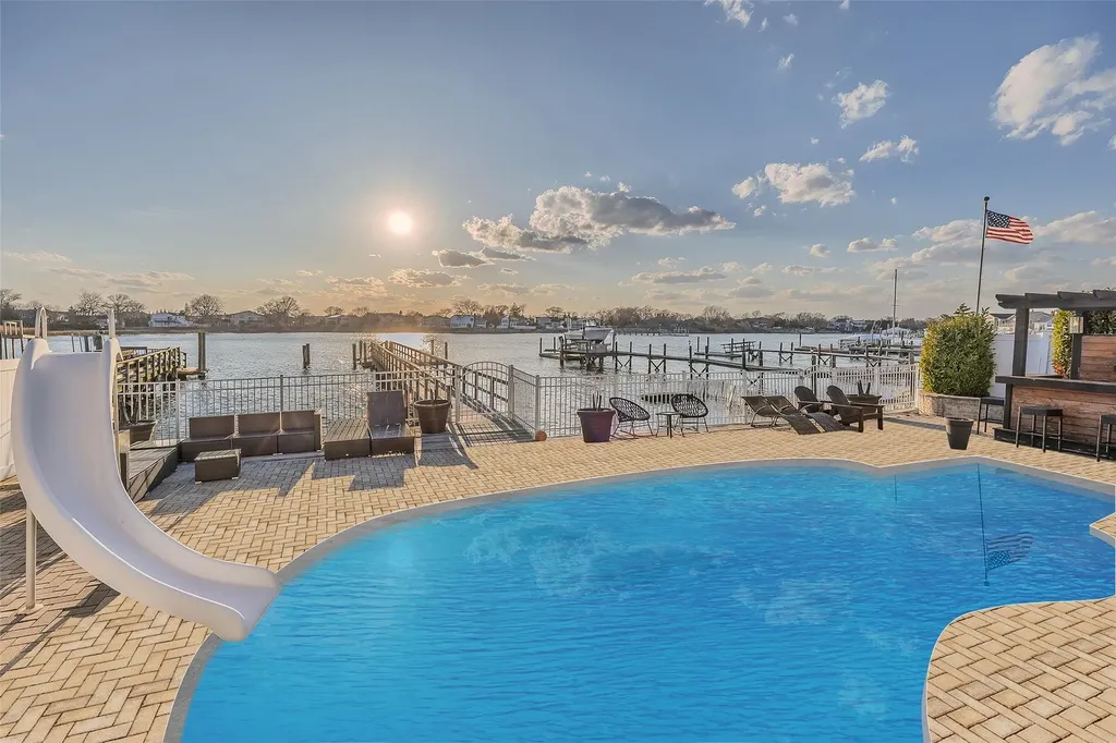 3046 Shore Road Bellmore NY 11710