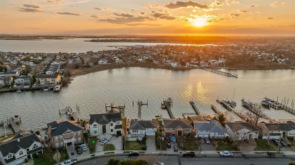 3046 Shore Road Bellmore NY 11710