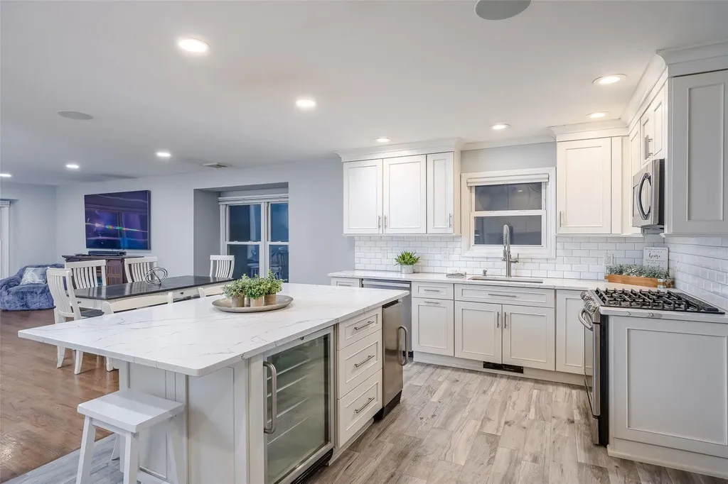 3046 Shore Road Bellmore NY 11710