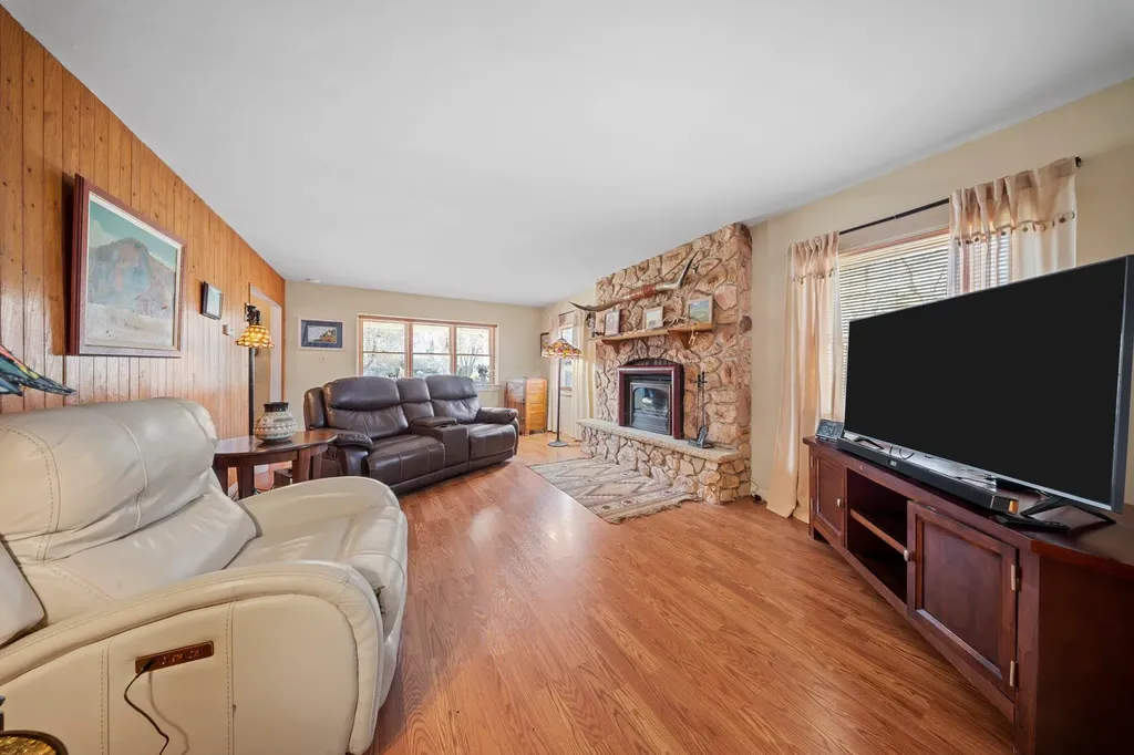 52 Barker Drive Stony Brook NY 11790