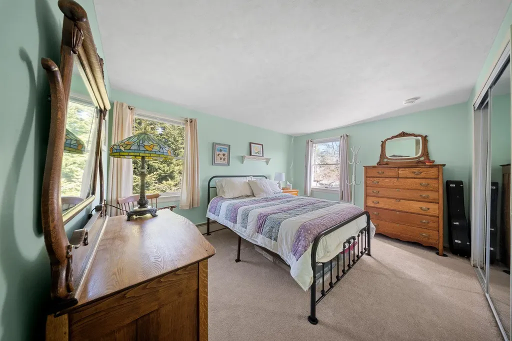 52 Barker Drive Stony Brook NY 11790