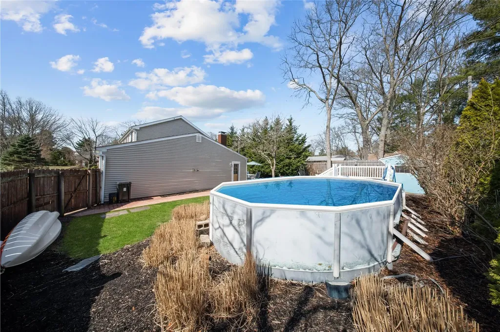 52 Barker Drive Stony Brook NY 11790