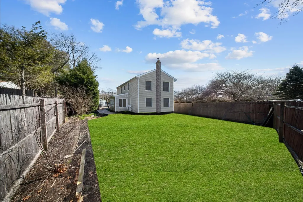 52 Barker Drive Stony Brook NY 11790