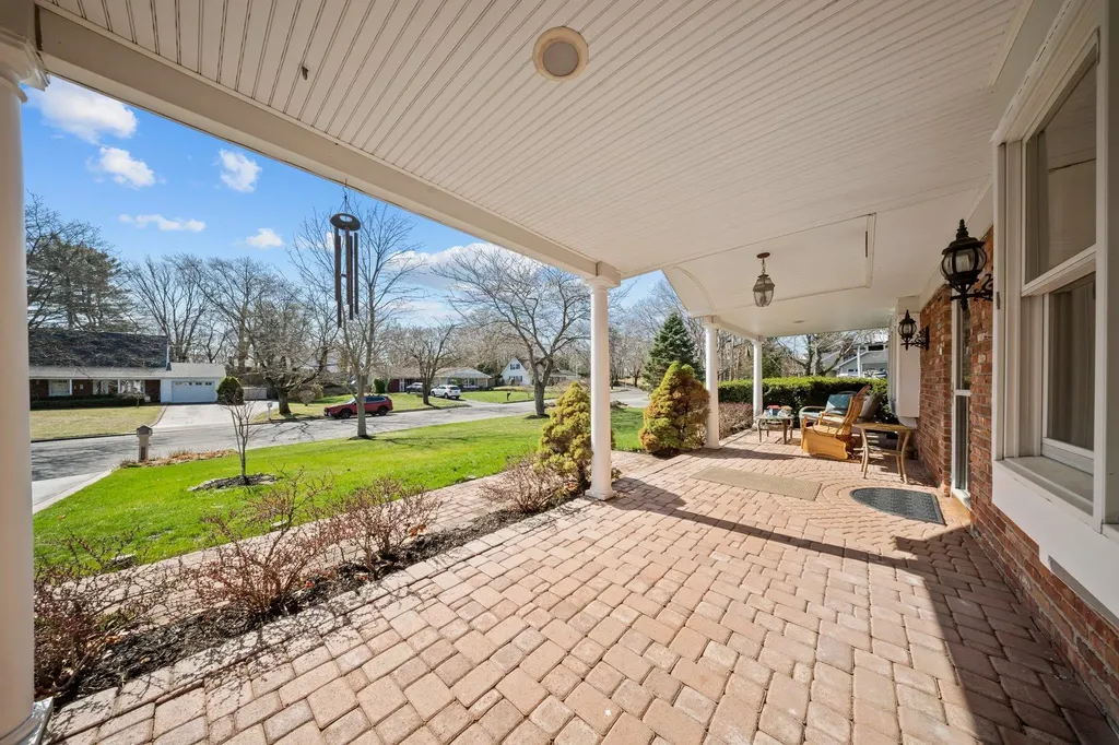 52 Barker Drive Stony Brook NY 11790