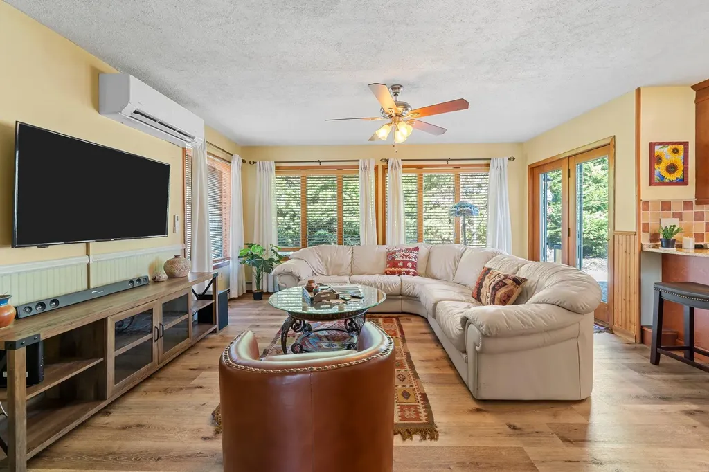 52 Barker Drive Stony Brook NY 11790