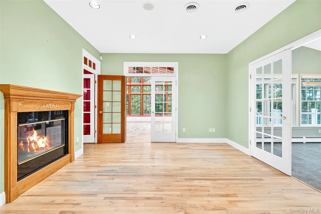21 Benson Point Court Stony Point NY 10980