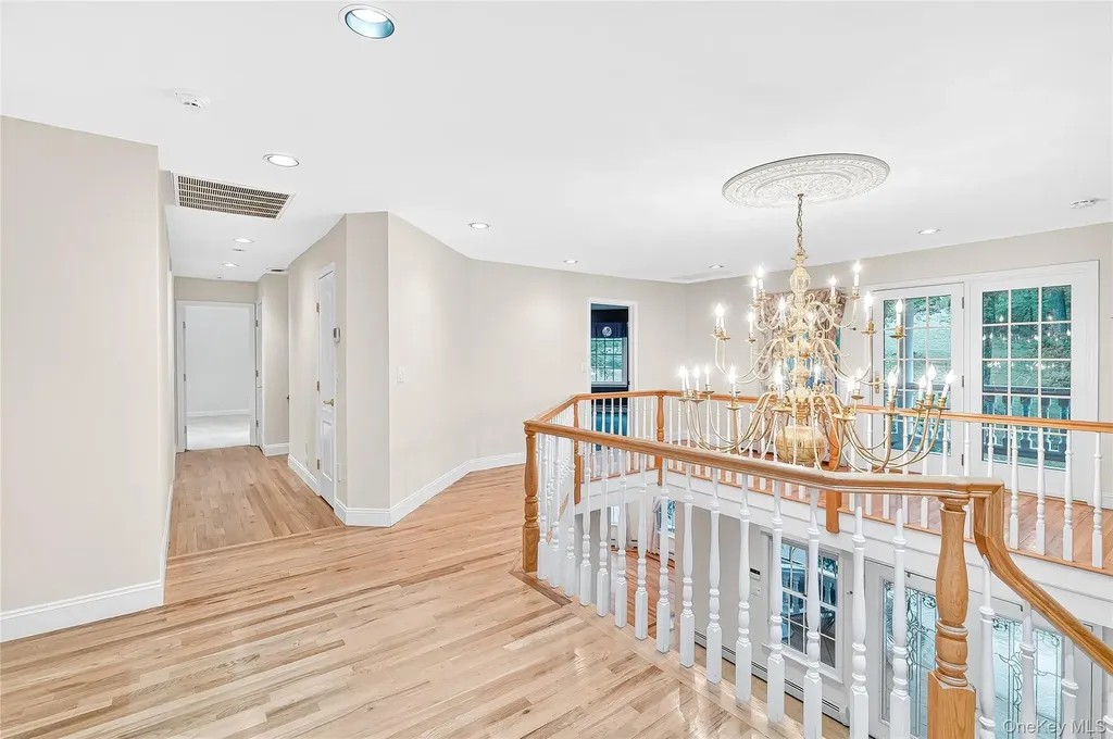 21 Benson Point Court Stony Point NY 10980