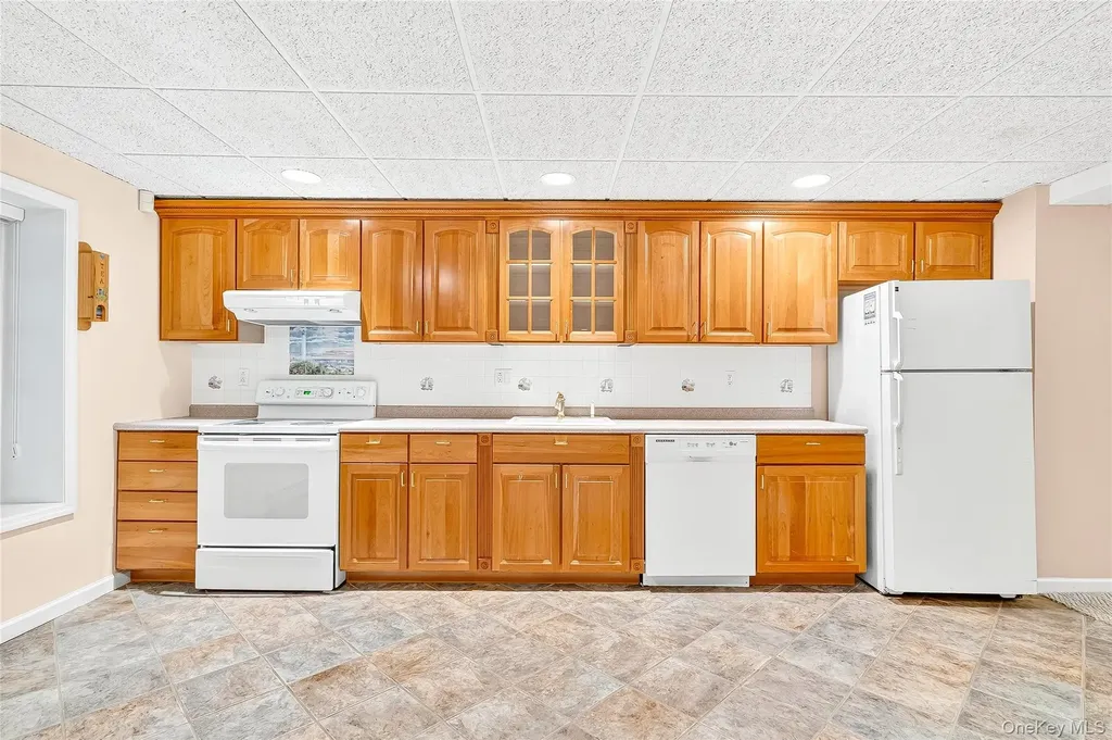 21 Benson Point Court Stony Point NY 10980