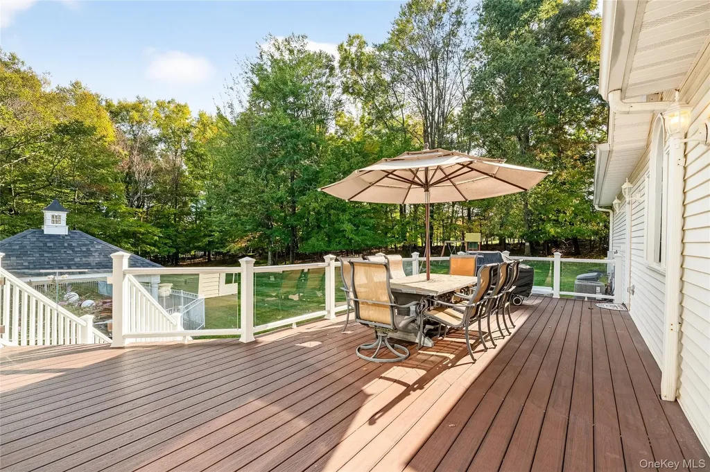 21 Benson Point Court Stony Point NY 10980