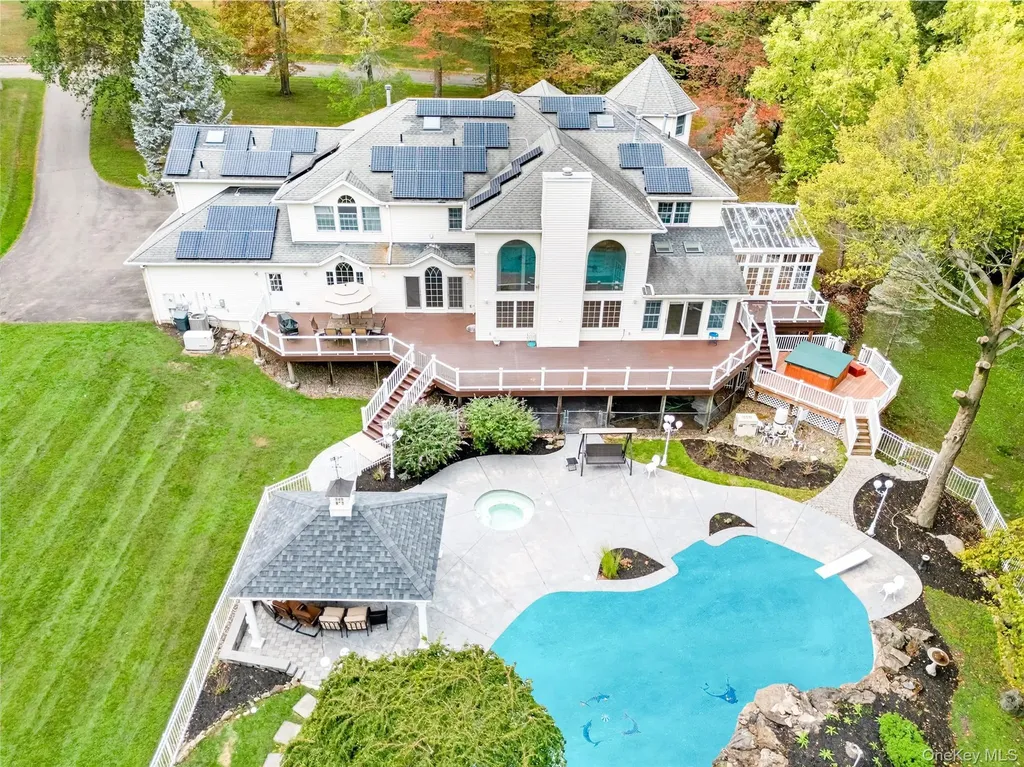 21 Benson Point Court Stony Point NY 10980
