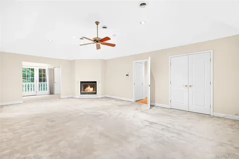 21 Benson Point Court Stony Point NY 10980
