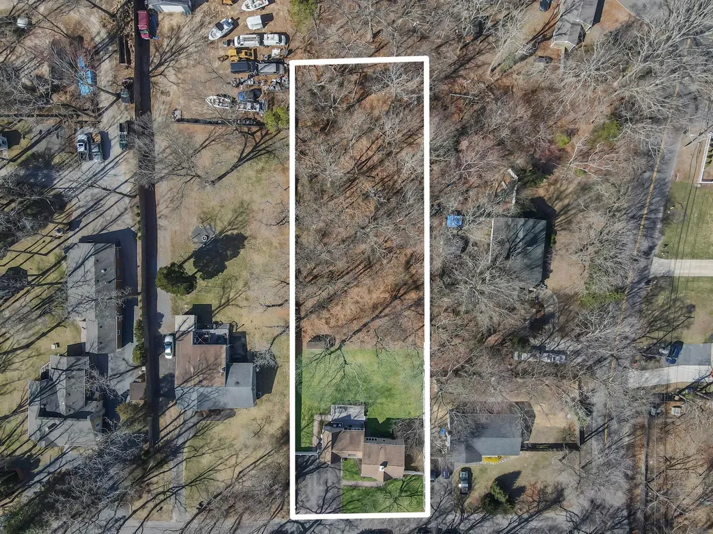 4 Lakeside Drive Middle Island NY 11953
